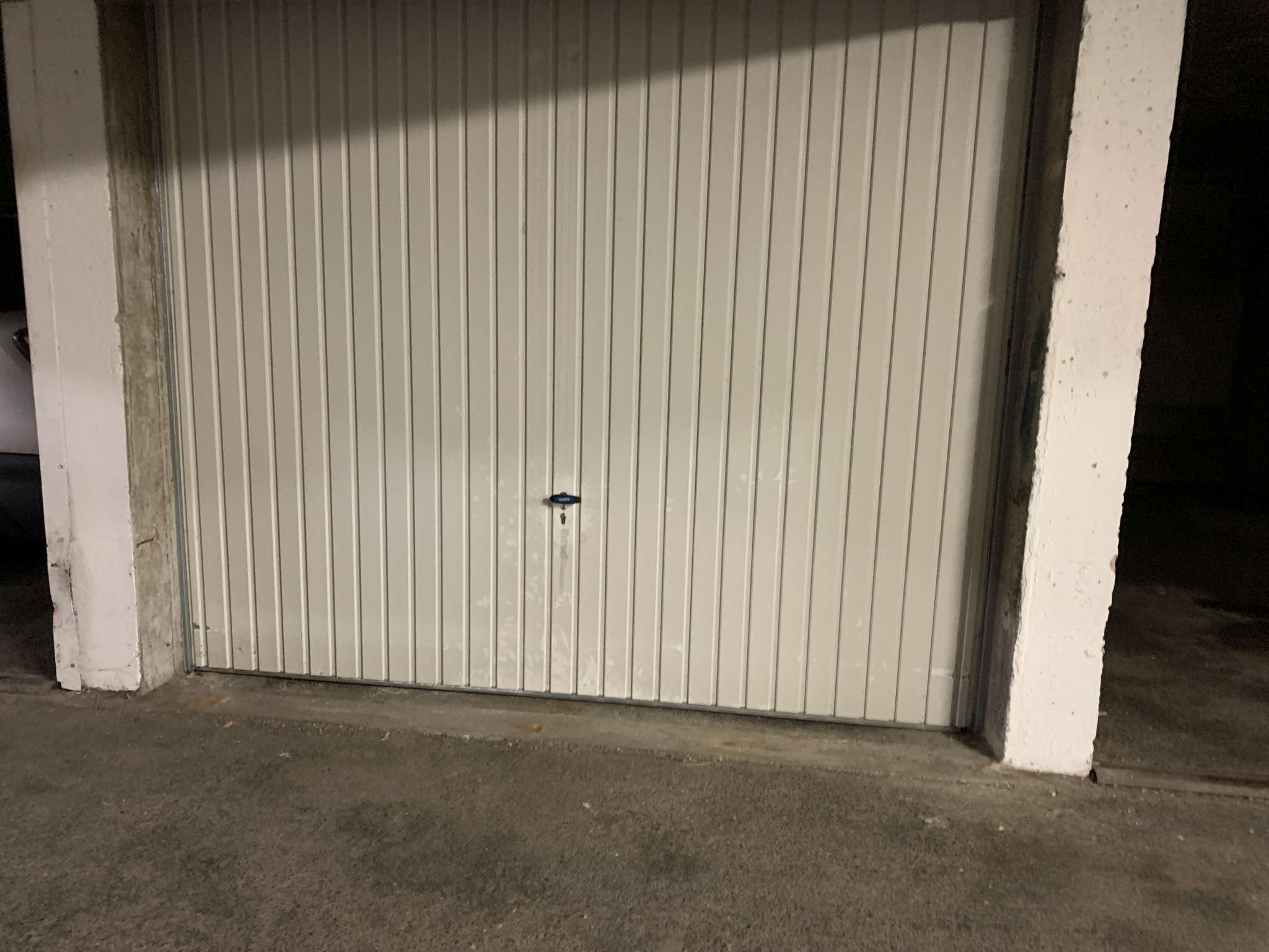 REIMS RESIDENCE BOULEVARD POMMERY - OPPORTUNITE - BOX GARAGE